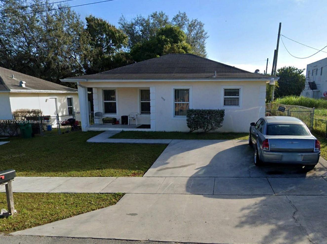 7915 NW 15th Ave  For Sale A11127400, FL