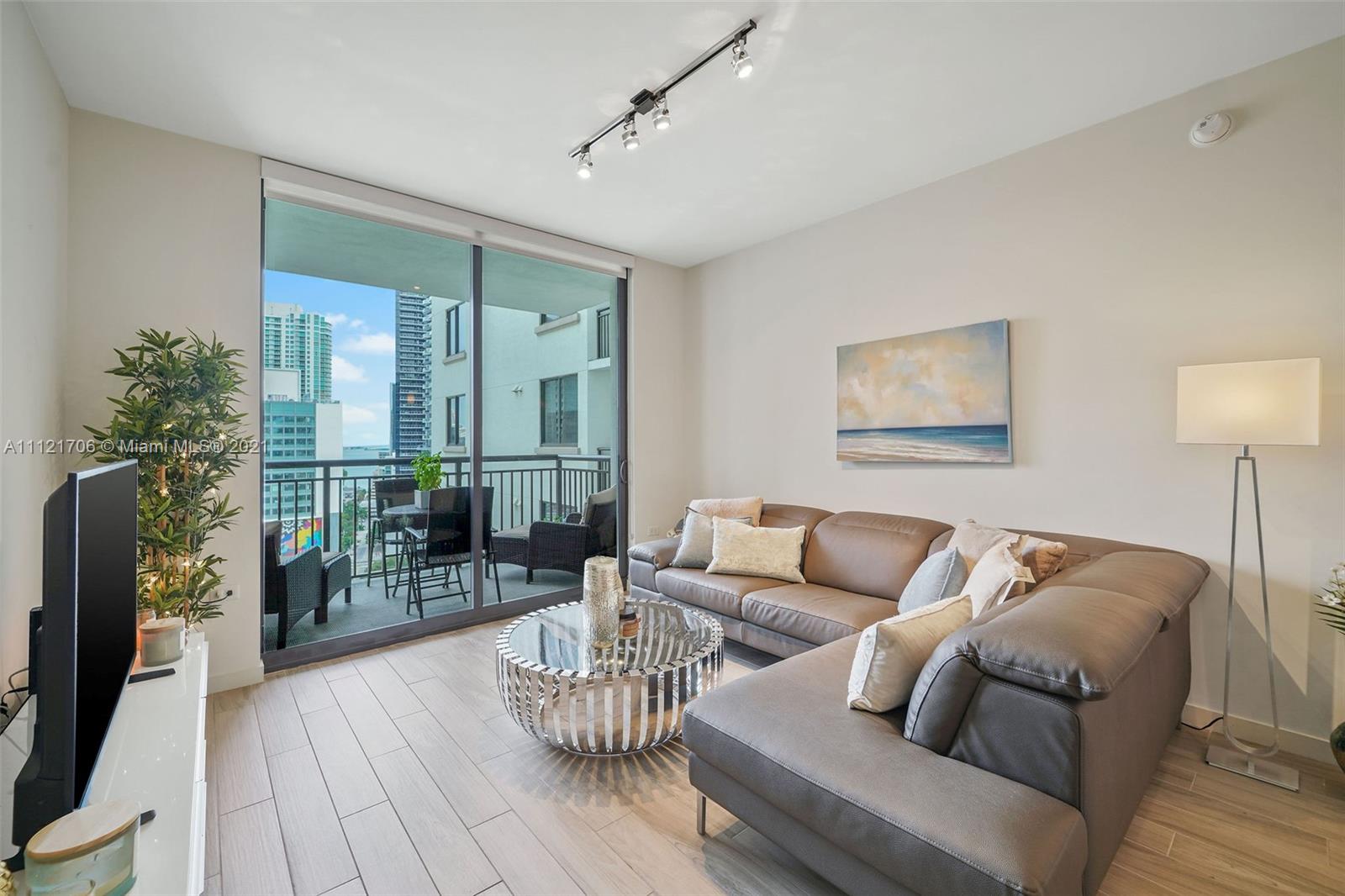 Photo 1 of Nine At Mary Brickell Apt 1807 in Miami - MLS A11121706