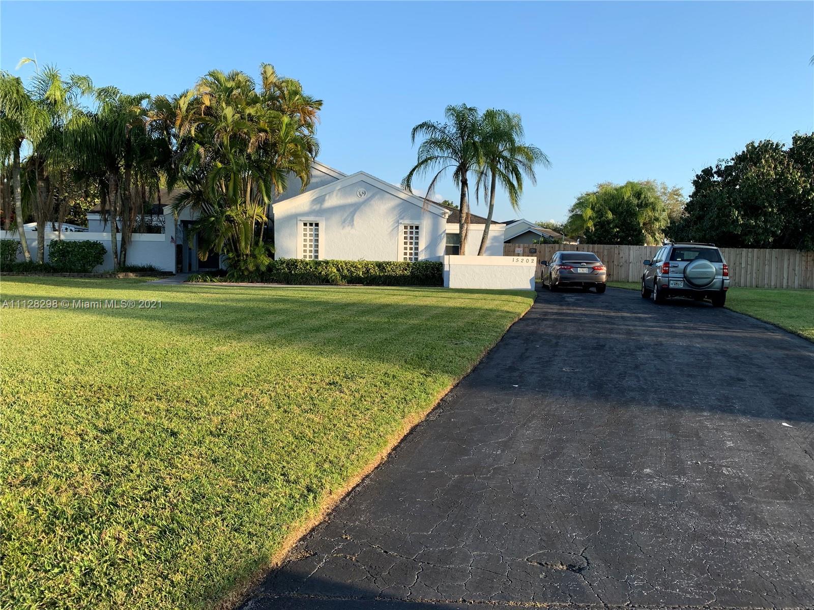 Photo 1 of 15202 155th Ter in Miami - MLS A11128298