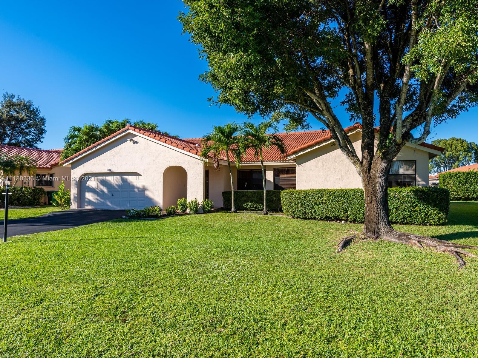 Photo 1 of 15021 Windbluff St in Davie - MLS A11130333