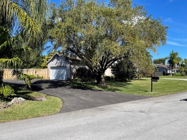 Photo 2 of 14921 154th Ter in Miami - MLS A11132247