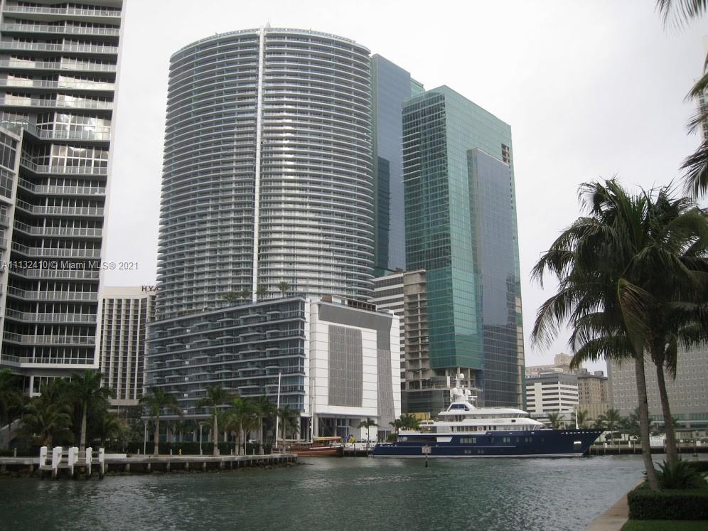 Epic Residences and Hotel is an exclusive waterfront property in the epicenter of Downtown Miami at the mouth of the Miami River and Biscayne bay. From developer Ugo Colombo and architect Luis Revuelta, this building masterpiece has 1st class amenities including a private dock, accelerated passenger elevators, 24hr security. On premises 5 star Michelin standard Zuma and Area 31 at the rooftop level. Residents enjoy private a private lobby, "Cityscape pool", gym, spa by Exhale and secured parking. Renowned cultural museums walking distance, Bayfront park, shoppes and fine dining. 

Unit 4801-4811 has been combined to create a unique and one of a king 4 bedroom, 4 full baths and 2 half baths with approx 3,694SF + terraces. 

Unit rented, see broker remarks.