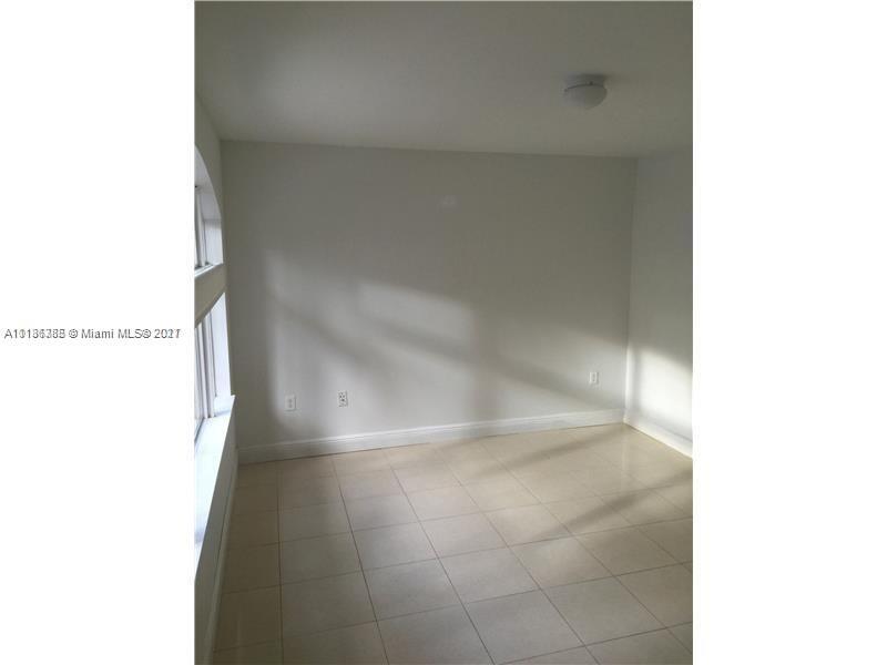 18404 NE 27th Ct 123, Aventura, Florida 33160, 3 Bedrooms Bedrooms, ,2 BathroomsBathrooms,Residential,For Sale,18404 NE 27th Ct 123,A11136385