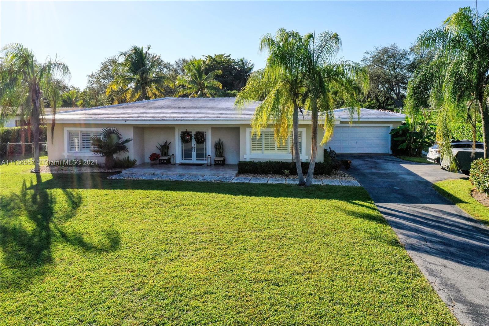 6030 SW 84th Ave  For Sale A11136553, FL