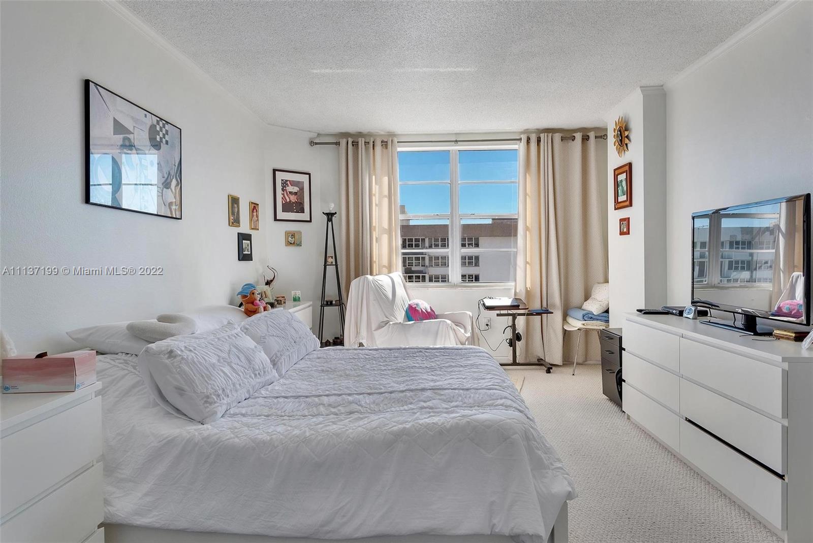 1980 S Ocean Dr 21G, Hallandale Beach, Florida 33009, 2 Bedrooms Bedrooms, ,2 BathroomsBathrooms,Residential,For Sale,1980 S Ocean Dr 21G,A11137199
