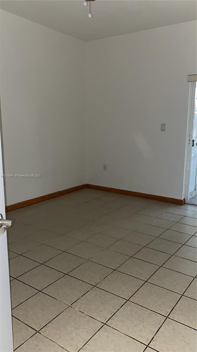 5610 NW 114th Pl 108, Doral, Florida 33178, 3 Bedrooms Bedrooms, ,2 BathroomsBathrooms,Residentiallease,For Rent,5610 NW 114th Pl 108,A11138341
