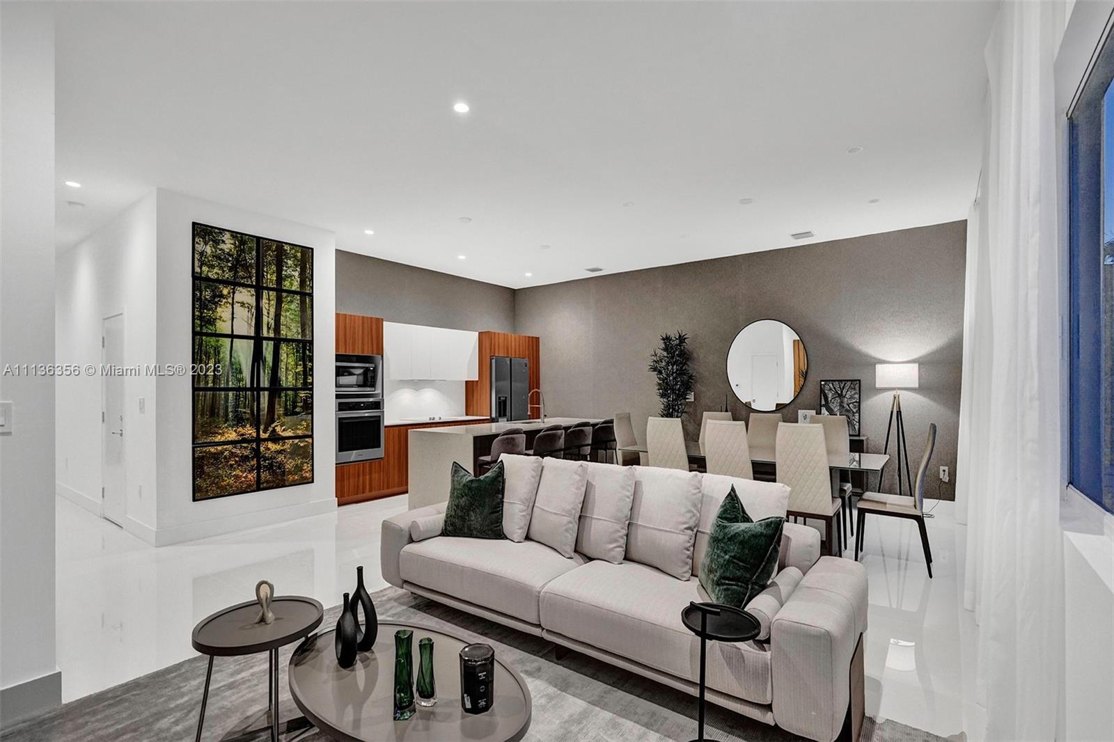 Sales Gallery
