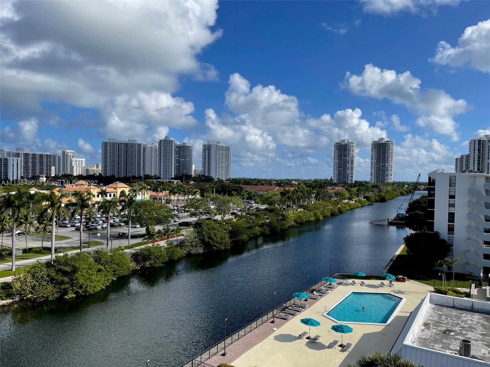 3401 N Country Club Dr #516 For Sale A11138490, FL