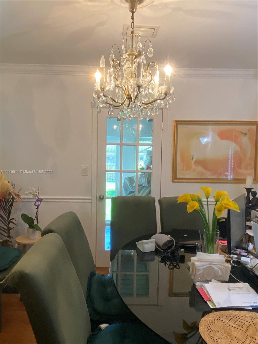 Photo 2 of 5748 31st St in Miami - MLS A11140011