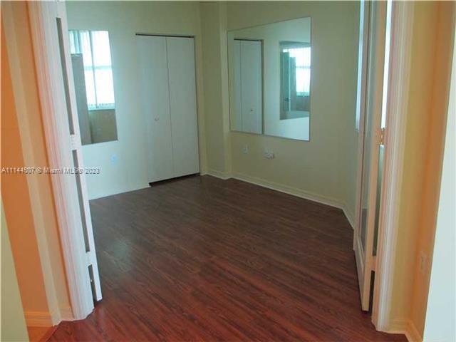 9201 Collins Ave 426