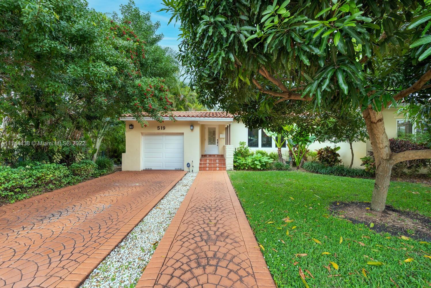 Open, bright, and lovingly maintained this home in the Italian village of Coral Gables has so much to offer. From the moment you walk in you feel the openness of the living area, the warmth of the recently refinished wood floors and the sense of tranquility that all the natural light offers, you will want to call this your own. Even though you may not want to leave the inviting interior, the grounds offer an intimate tropical feel with several exotic fruit trees and lush landscaping. Patio and pool area are accessible from several vantage points through the home that allows easy and relaxing entertainment options. This is a really nice home, checks off all the boxes.