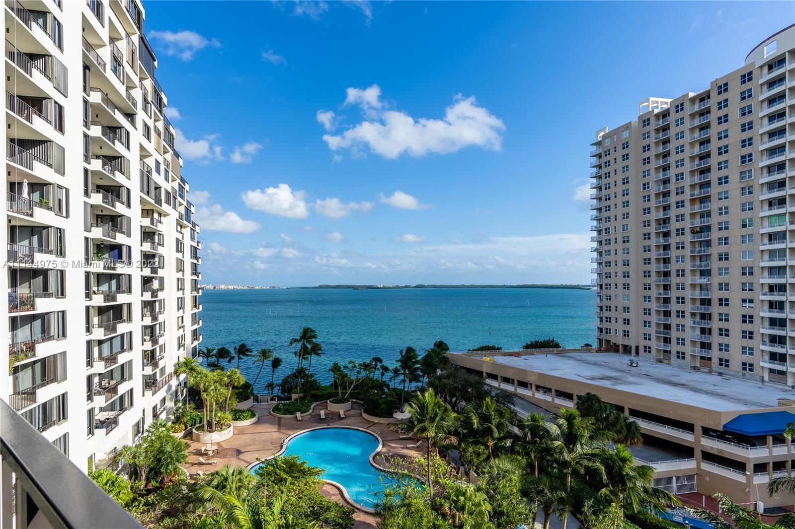 520 Brickell Key Dr A913, Miami, FL 33131