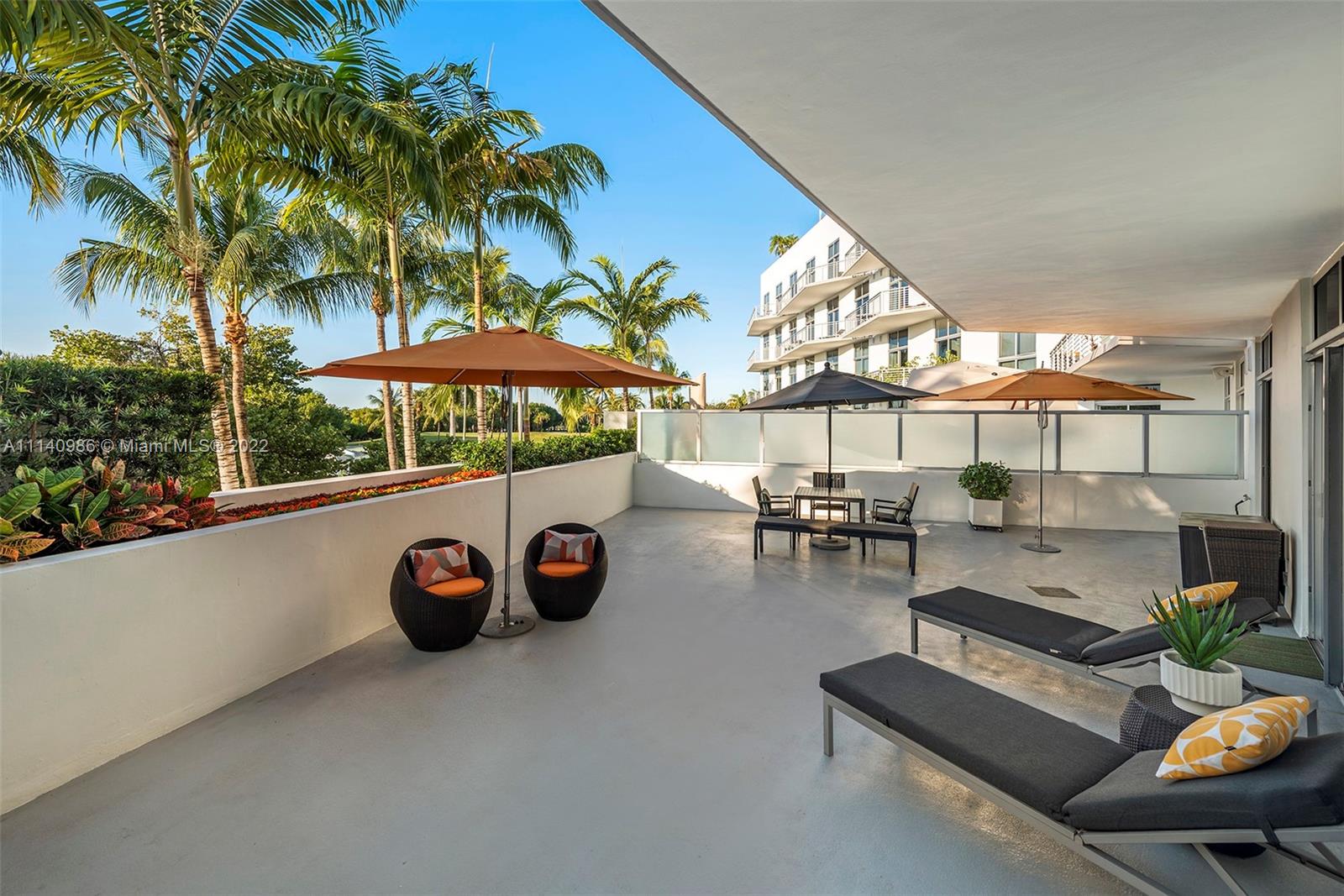 Listing Image 2001 Meridian Ave #305