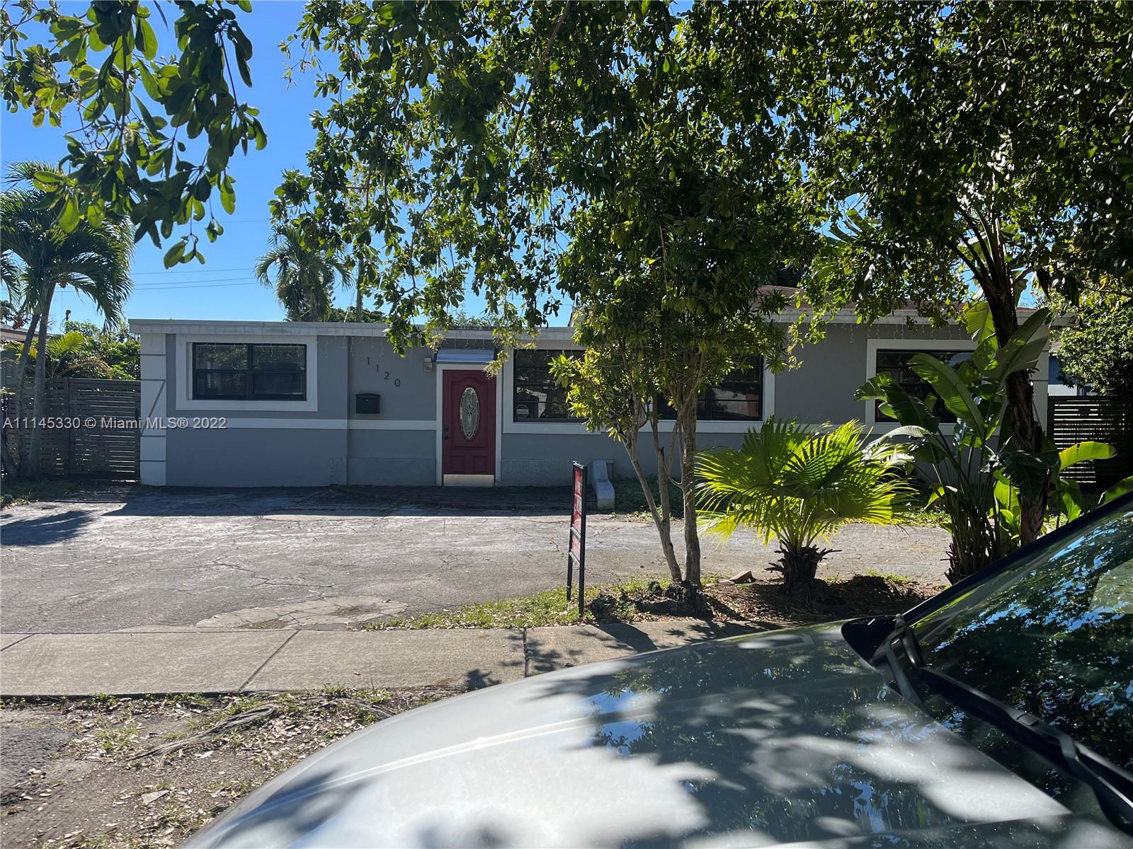 Photo 1 of 1120 155th St in North Miami Beach - MLS A11145330