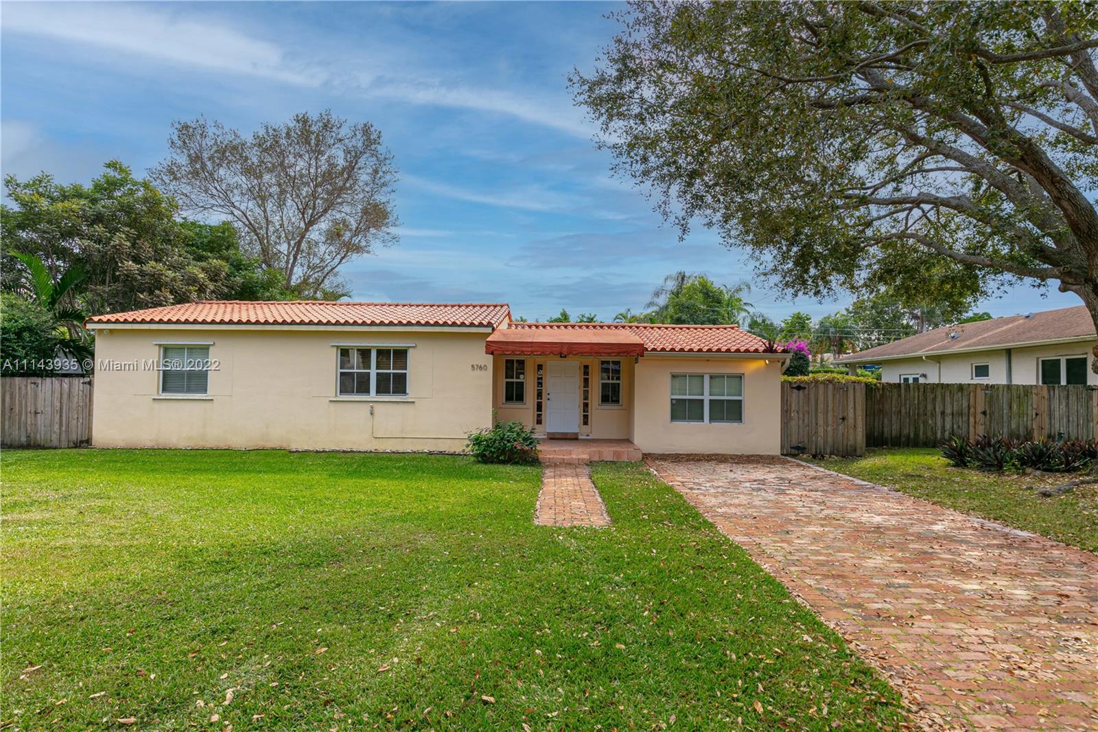 5760 SW 51st St  For Sale A11143935, FL