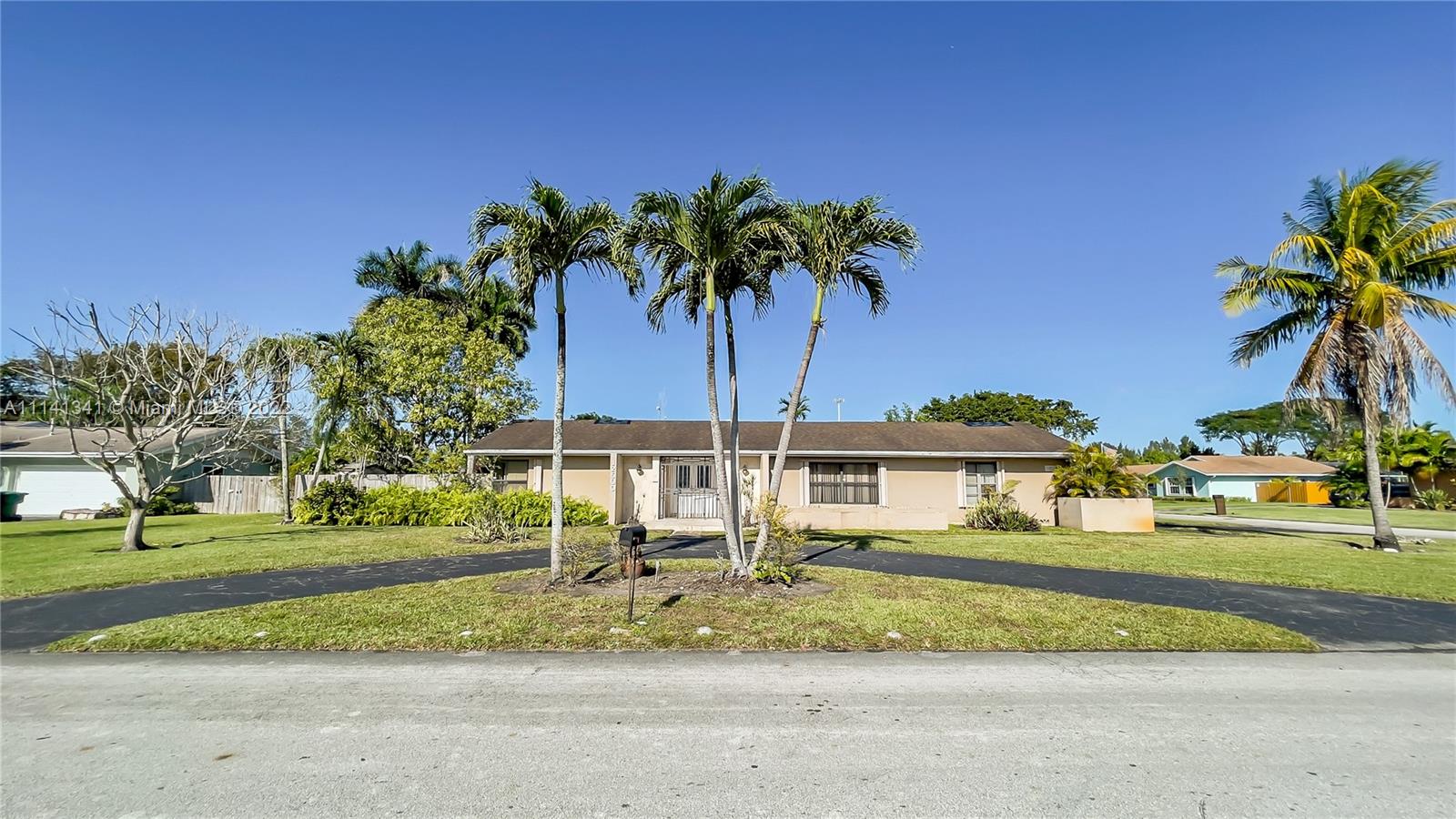 Photo 1 of 12500 115th Ave in Miami - MLS A11141341
