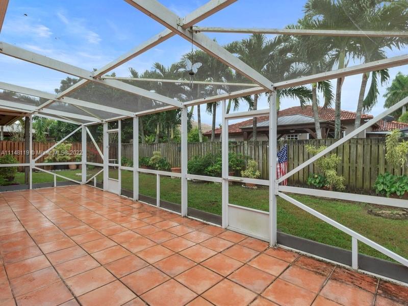 Photo 19 of 16016 102nd Ln in Miami - MLS A11148119