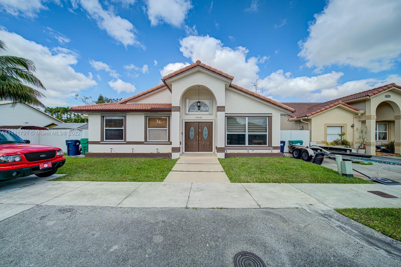Photo 1 of 14241 9th Ter in Miami - MLS A11141791