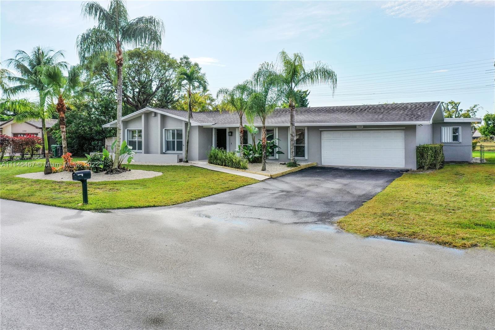 Photo 35 of 11280 131st St in Miami - MLS A11146467