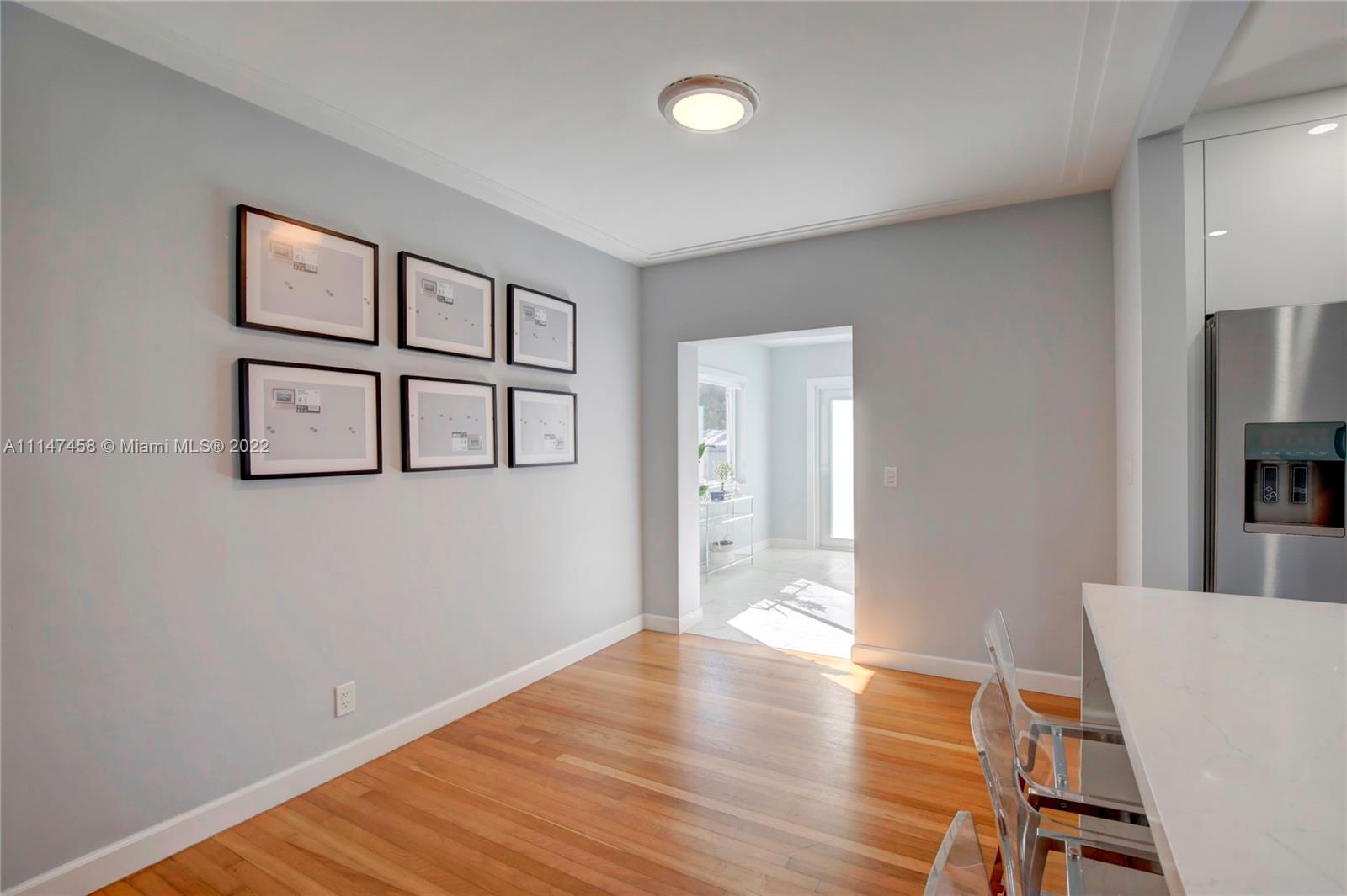 Listing Photo 9