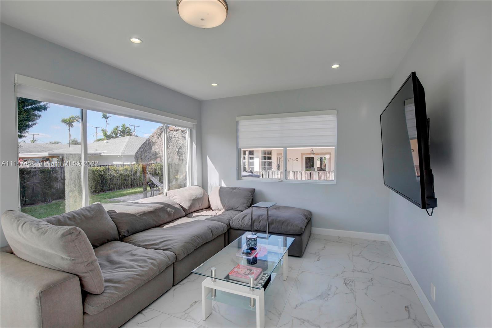 Listing Photo 16