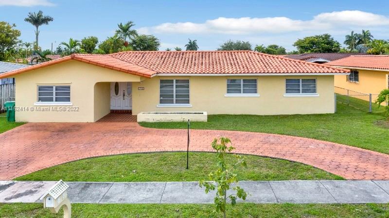 1740 SW 103rd Ave, Miami, FL 33165