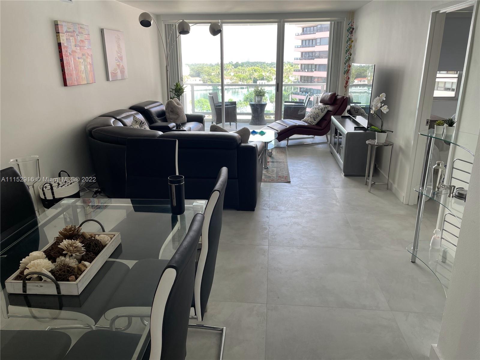 5161 W Collins Ave #811 For Sale A11152916, FL