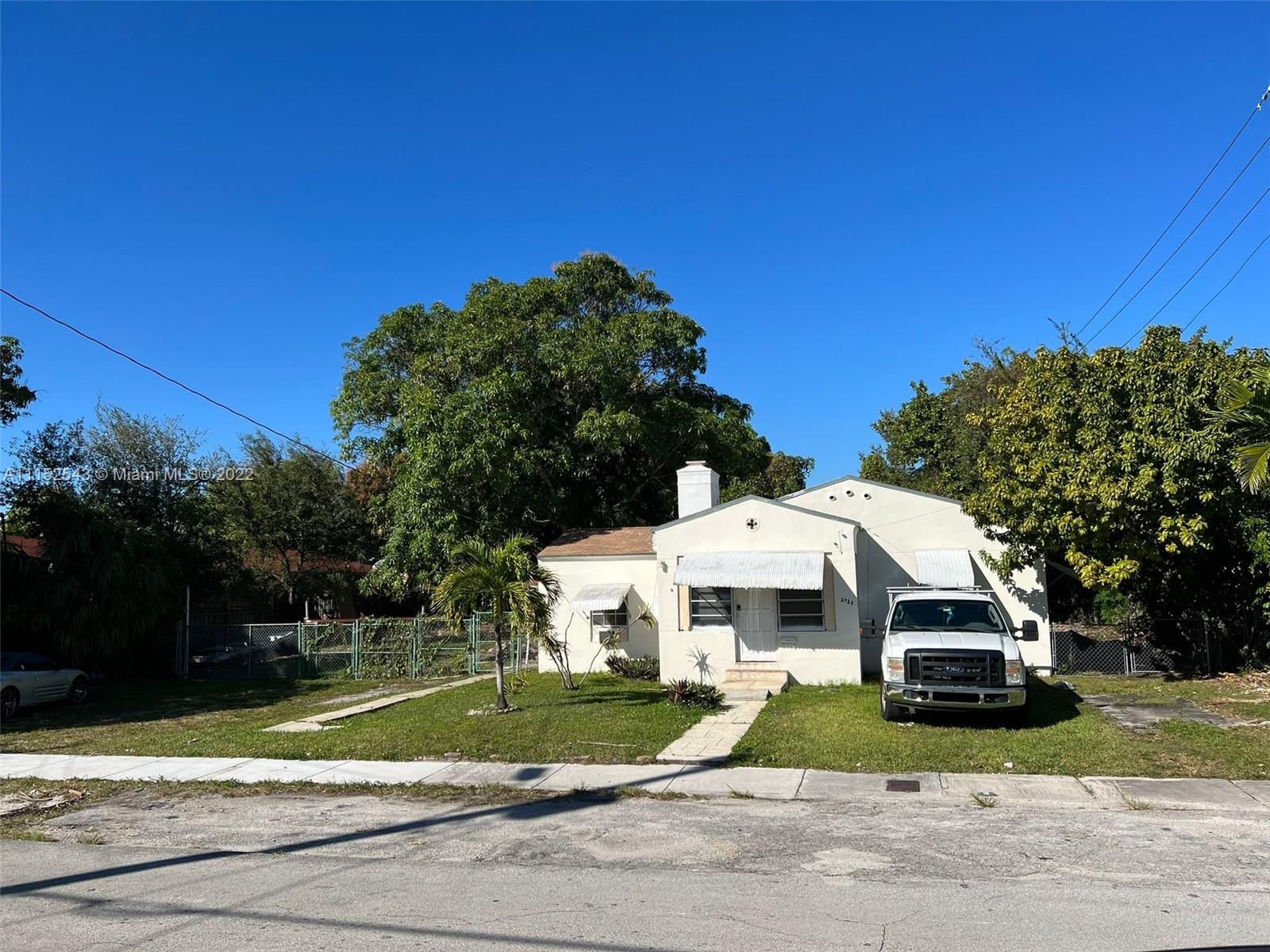 2723 NW 5th St  For Sale A11152543, FL