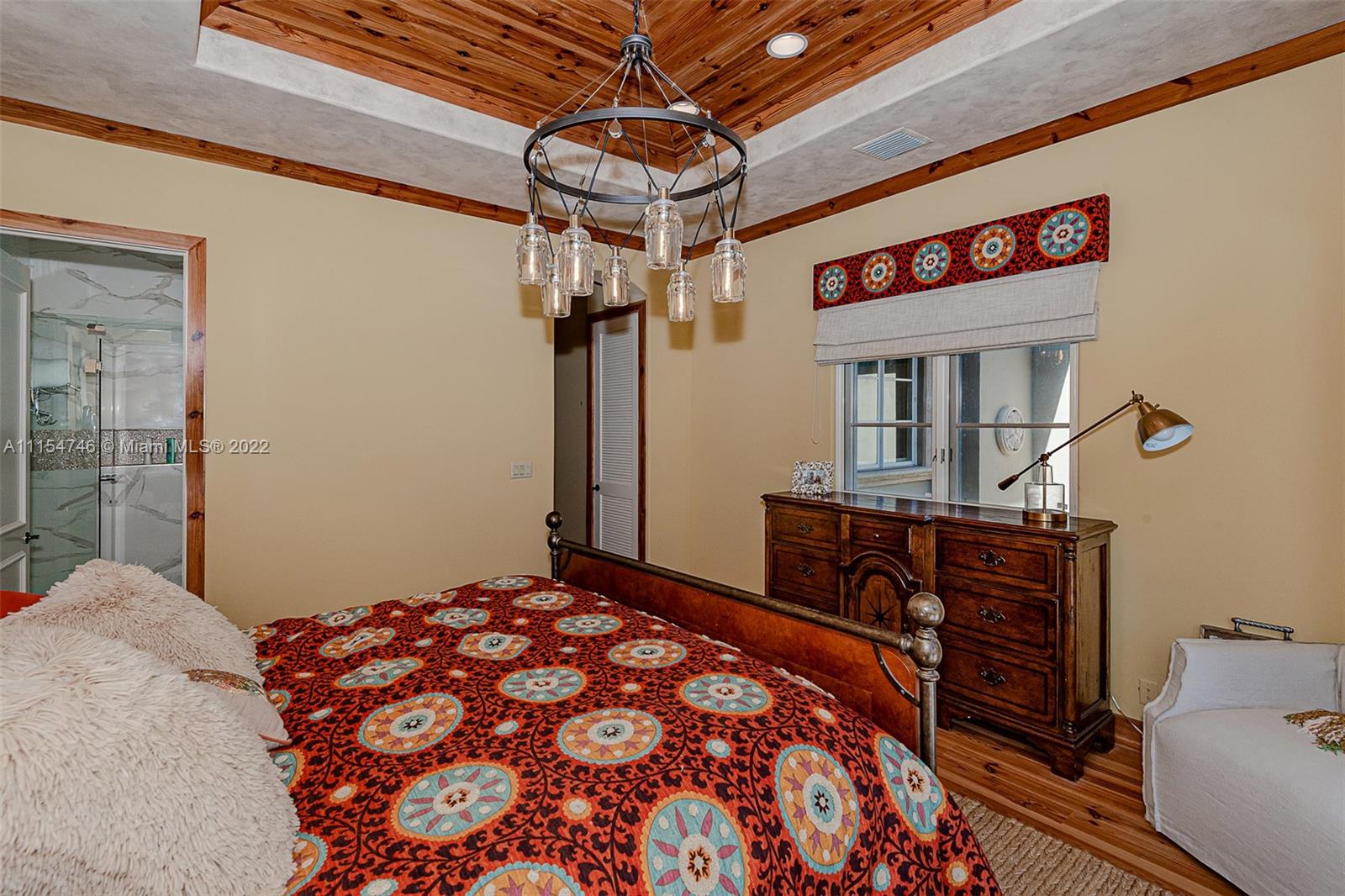 Listing Photo 42