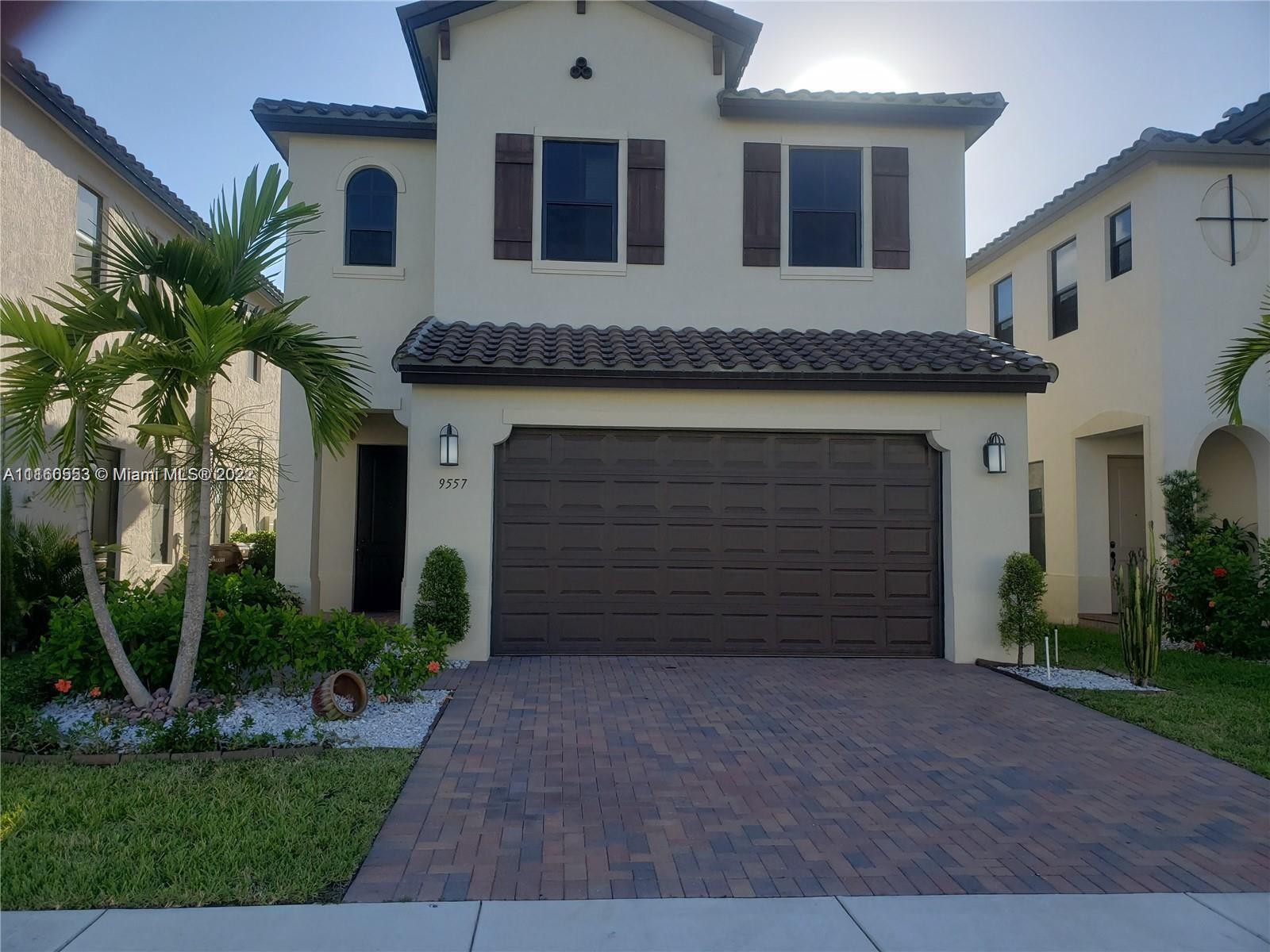 9557 W 32 Lane, Hialeah, FL 33018