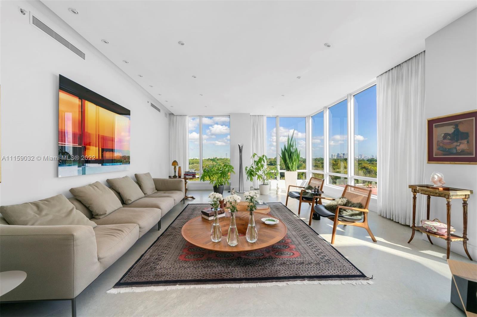 Photo 2 of Gables Club II Apt 7G in Coral Gables - MLS A11159032