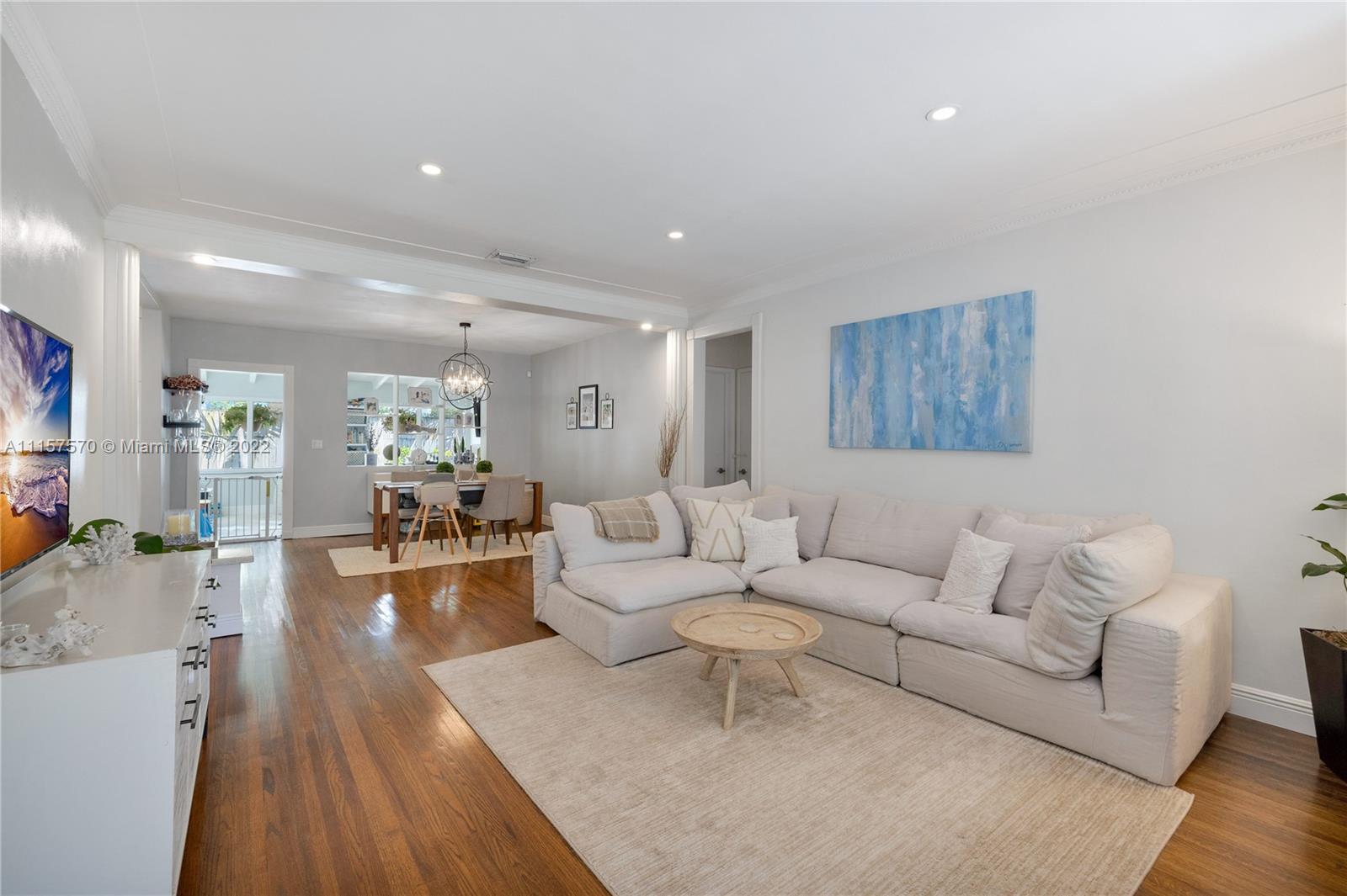 Photo 2 of 803 70th St in Miami - MLS A11157570