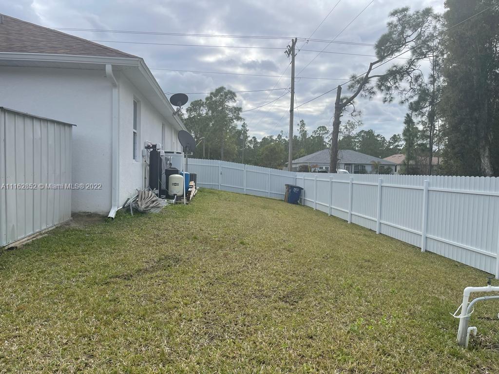 Listing Photo 14
