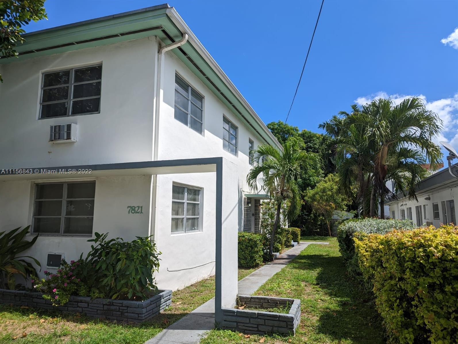 7821  Byron Ave  For Sale A11156843, FL