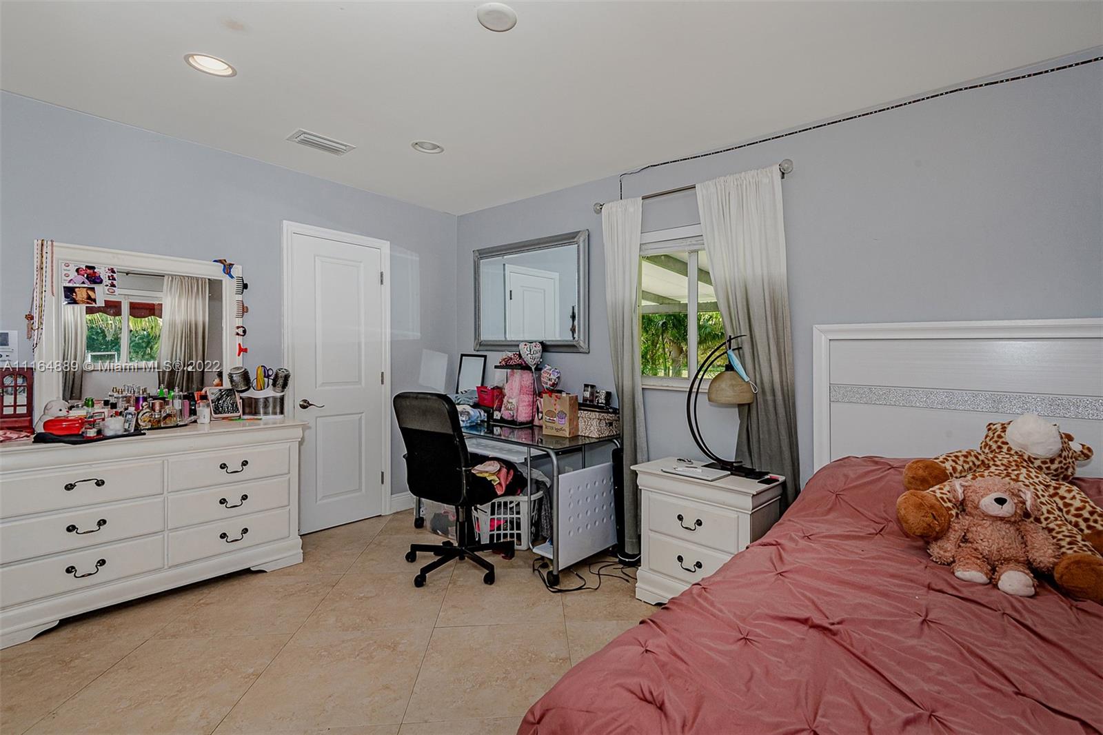 Listing Photo 30