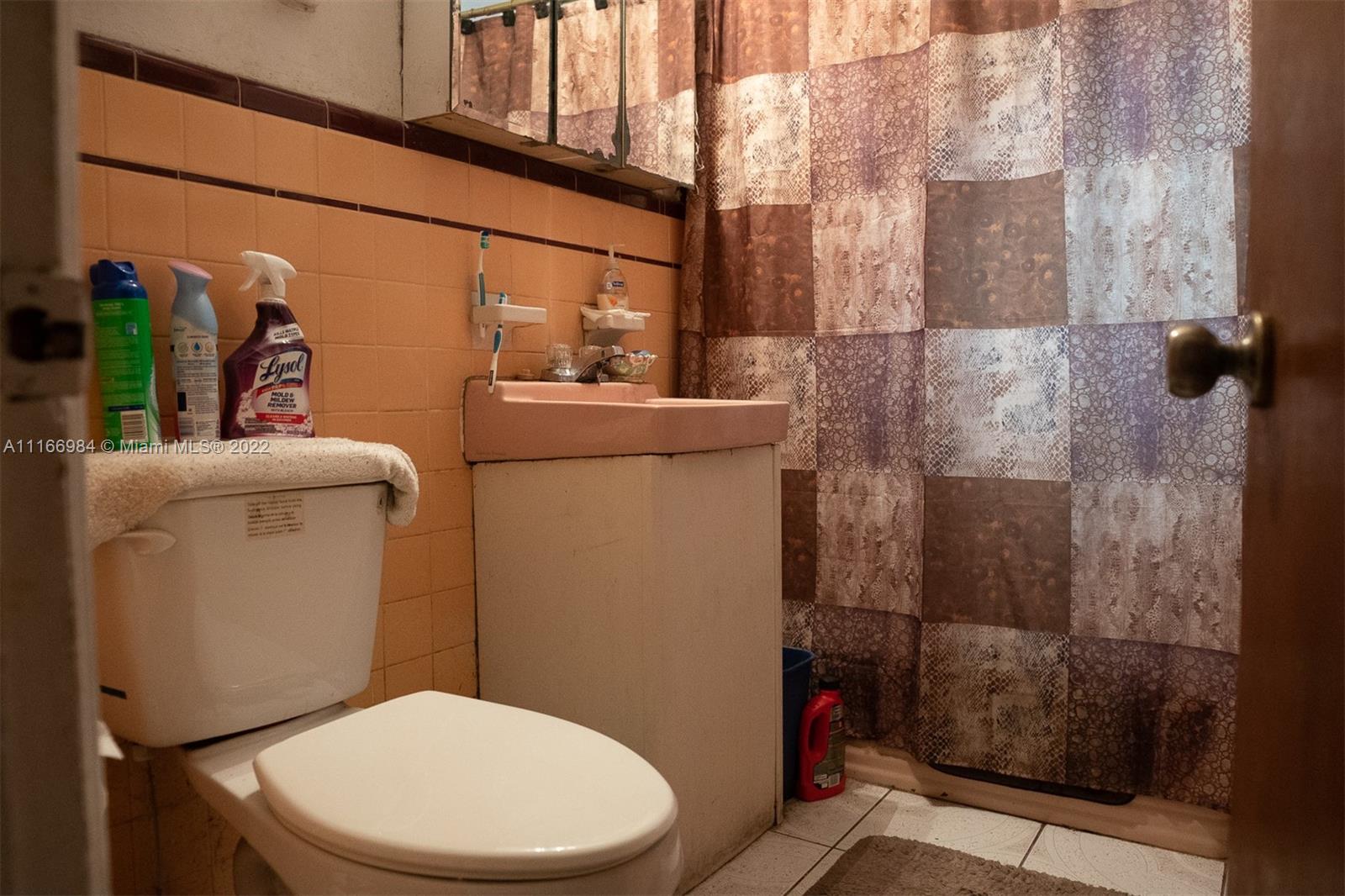 Listing Photo 24