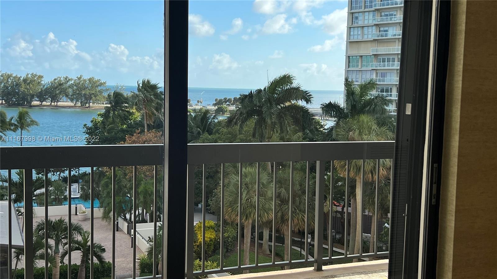 Photo 6 of Brickell Bay Club Condo Apt 512 in Miami - MLS A11167998