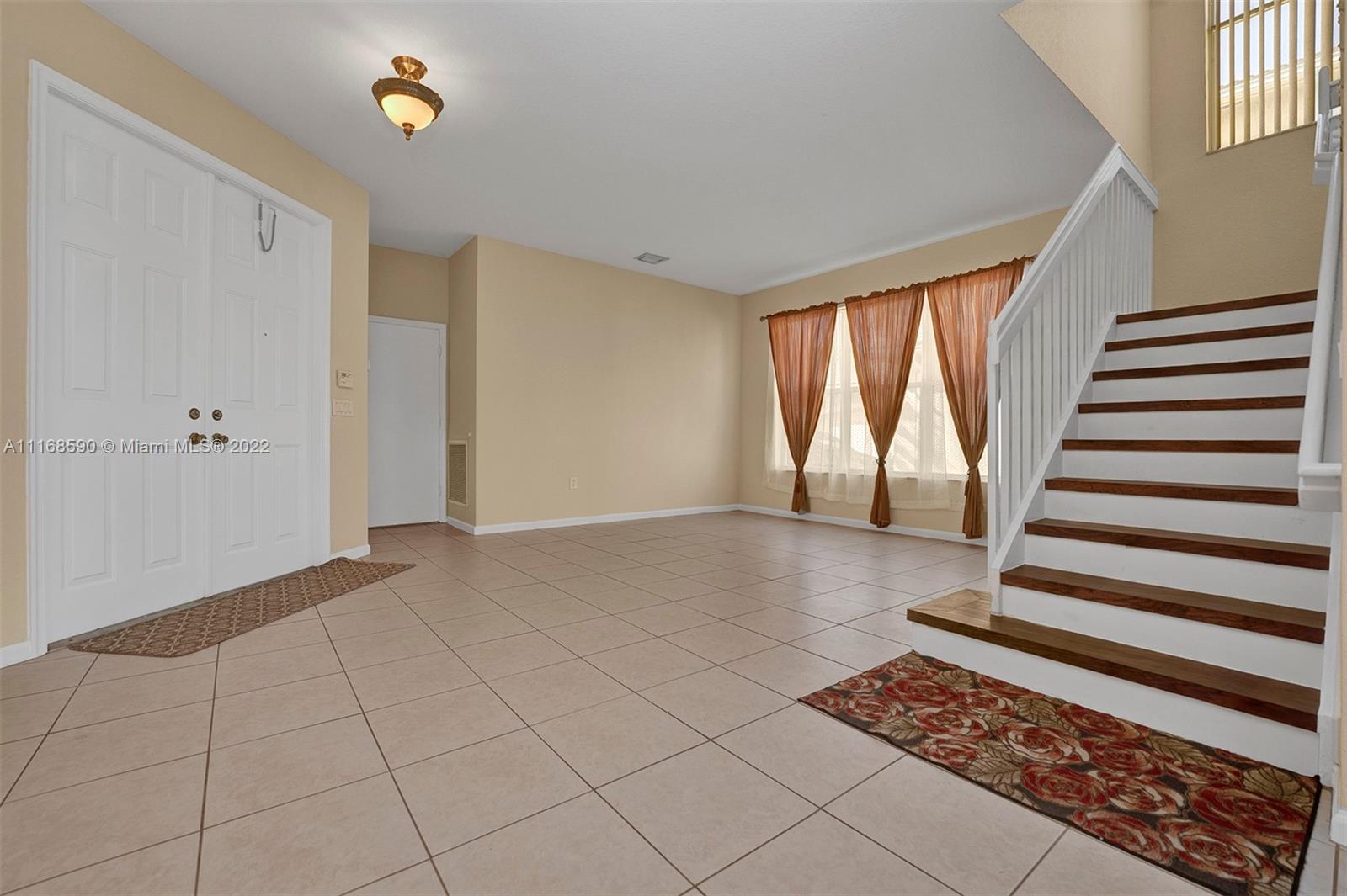 Listing Photo 13