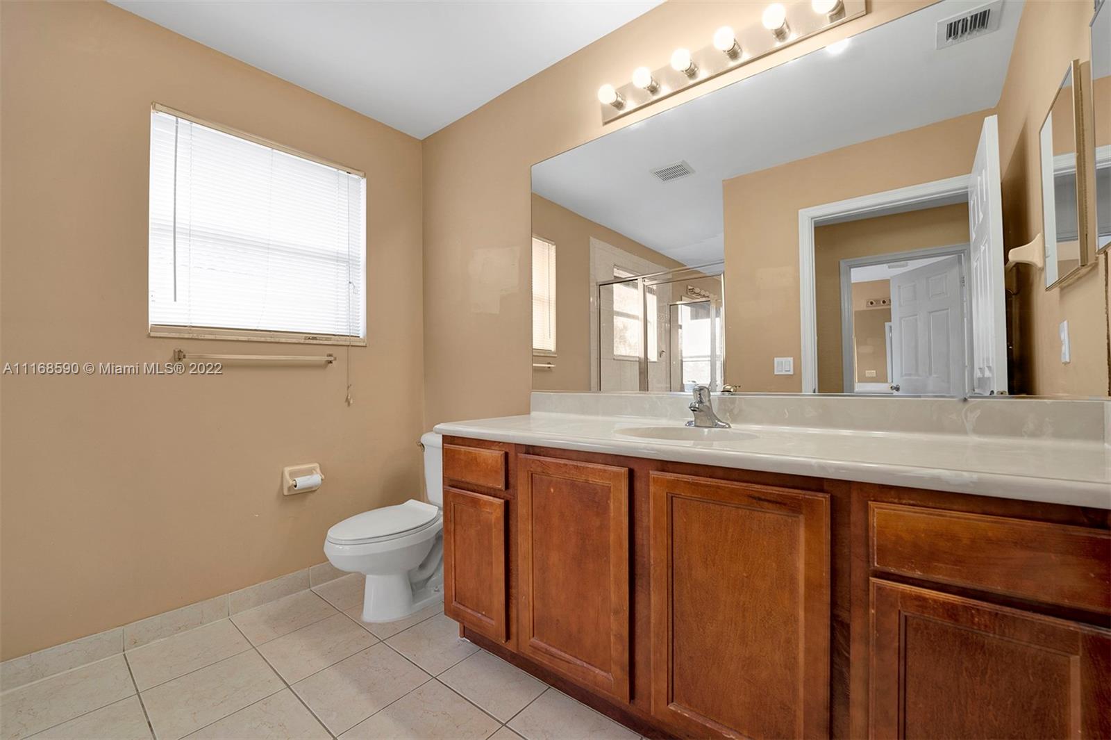 Listing Photo 44