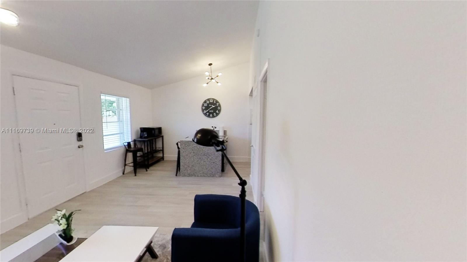 840 SW 7th St 852, Miami, Florida 33130, 1 Bedroom Bedrooms, ,1 BathroomBathrooms,Residentiallease,For Rent,840 SW 7th St 852,A11169739