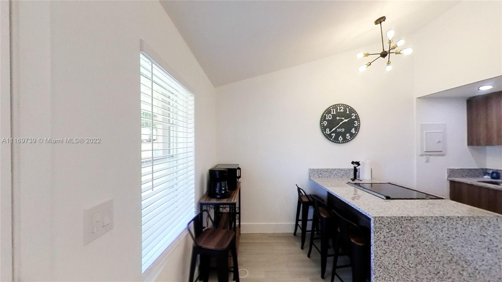 840 SW 7th St 852, Miami, Florida 33130, 1 Bedroom Bedrooms, ,1 BathroomBathrooms,Residentiallease,For Rent,840 SW 7th St 852,A11169739
