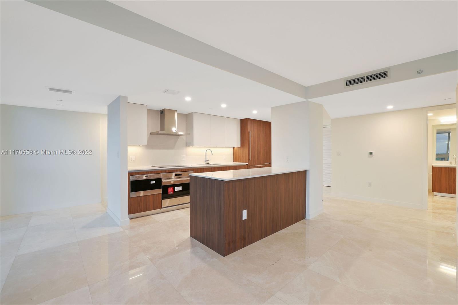 1504 Bay Rd N-1415