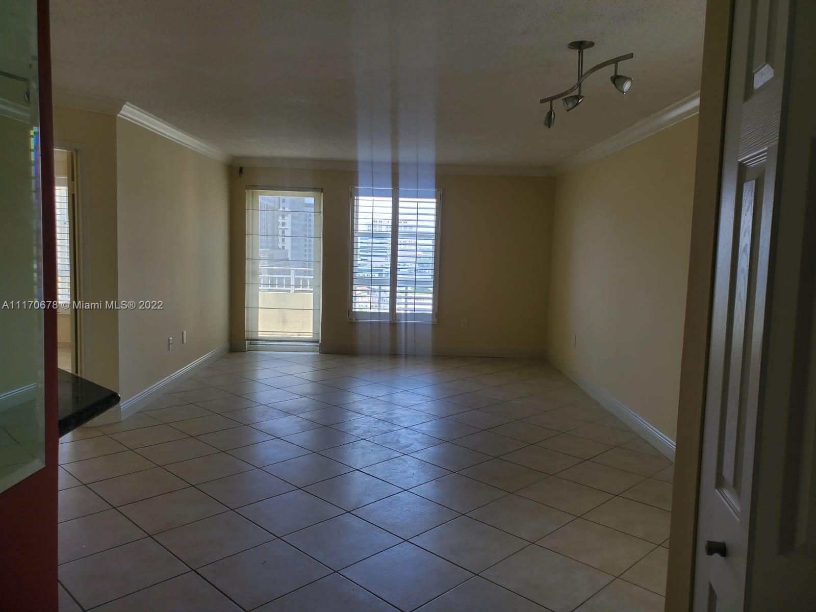 2351 Douglas Rd 1309, Miami, Florida 33145, 1 Bedroom Bedrooms, ,1 BathroomBathrooms,Residentiallease,For Rent,2351 Douglas Rd 1309,A11170678