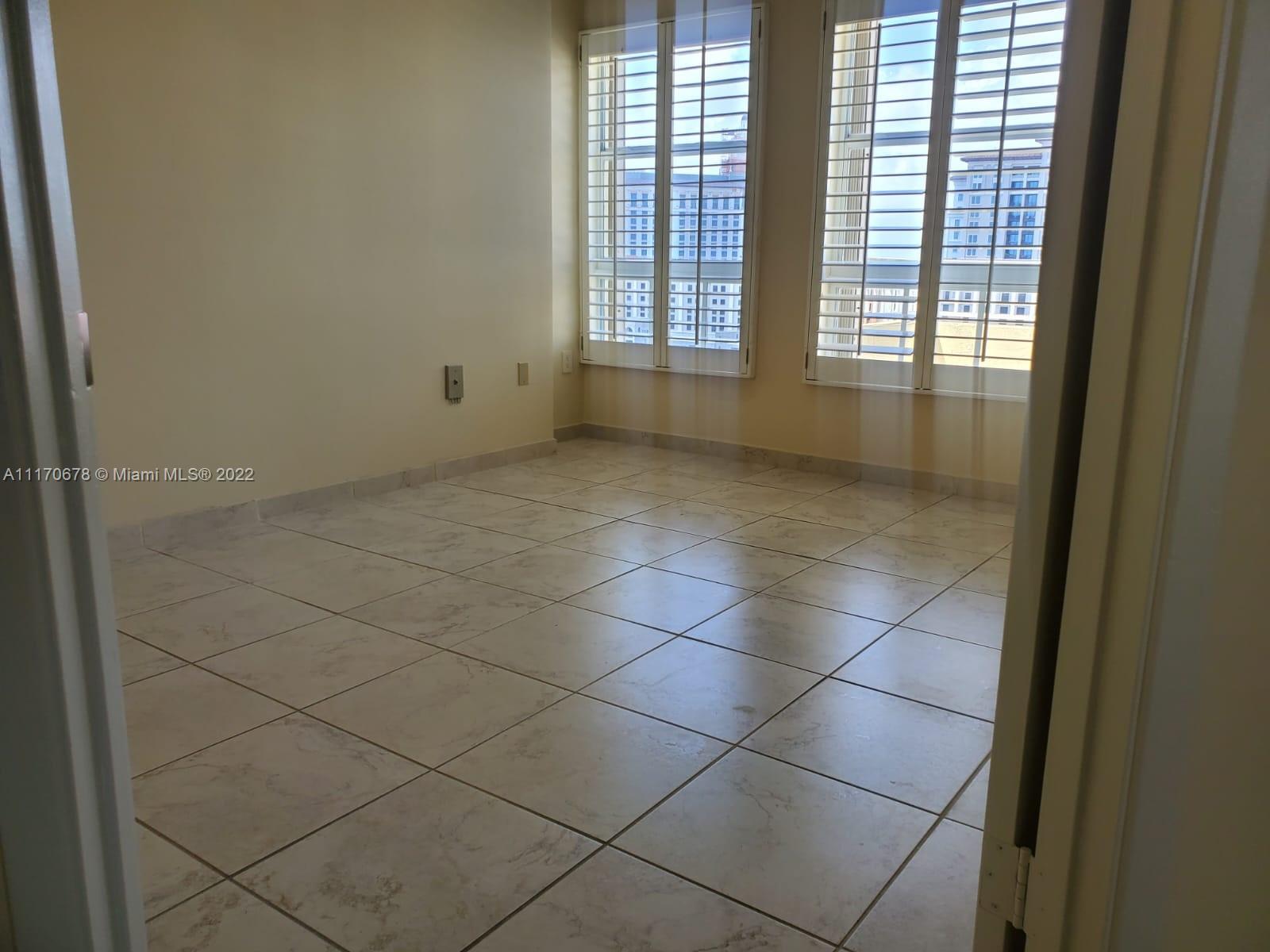 2351 Douglas Rd 1309, Miami, Florida 33145, 1 Bedroom Bedrooms, ,1 BathroomBathrooms,Residentiallease,For Rent,2351 Douglas Rd 1309,A11170678