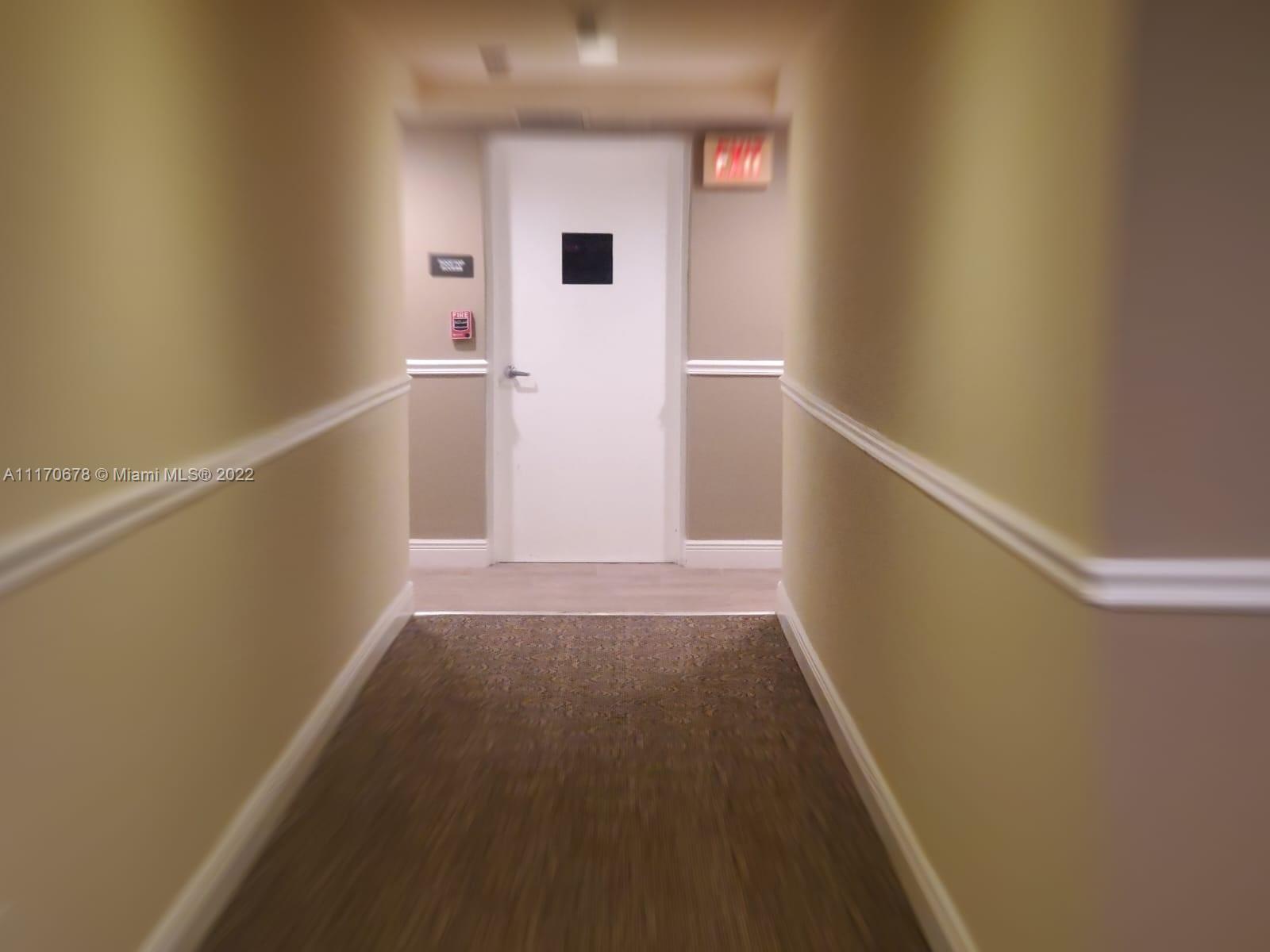 2351 Douglas Rd 1309, Miami, Florida 33145, 1 Bedroom Bedrooms, ,1 BathroomBathrooms,Residentiallease,For Rent,2351 Douglas Rd 1309,A11170678