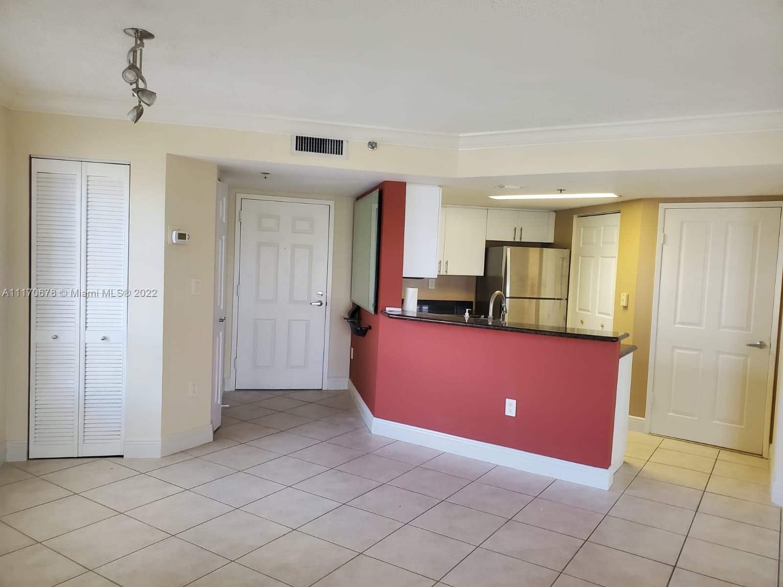 2351 Douglas Rd 1309, Miami, Florida 33145, 1 Bedroom Bedrooms, ,1 BathroomBathrooms,Residentiallease,For Rent,2351 Douglas Rd 1309,A11170678