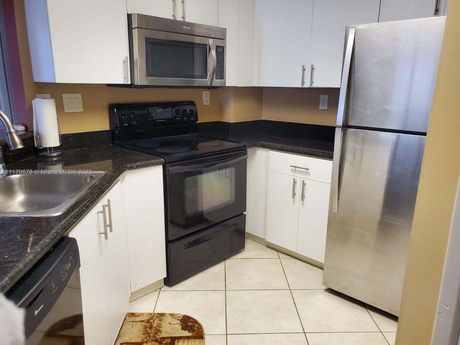 2351 Douglas Rd 1309, Miami, Florida 33145, 1 Bedroom Bedrooms, ,1 BathroomBathrooms,Residentiallease,For Rent,2351 Douglas Rd 1309,A11170678