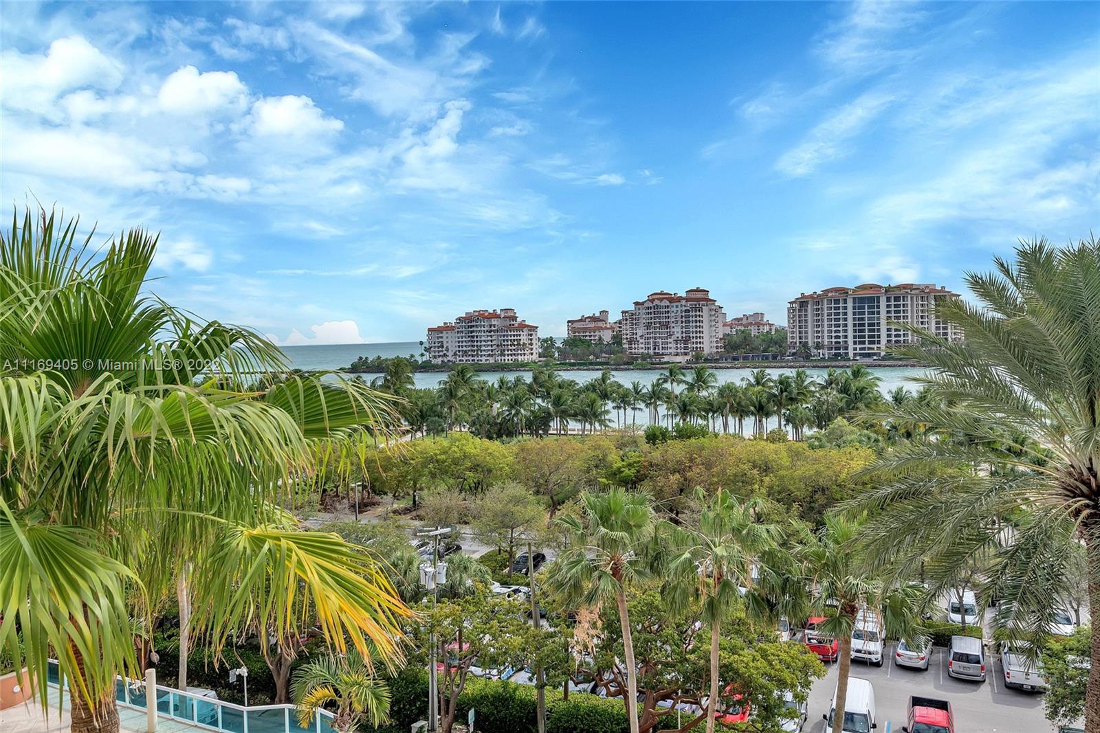 300 S Pointe Dr #703 For Sale A11169405, FL