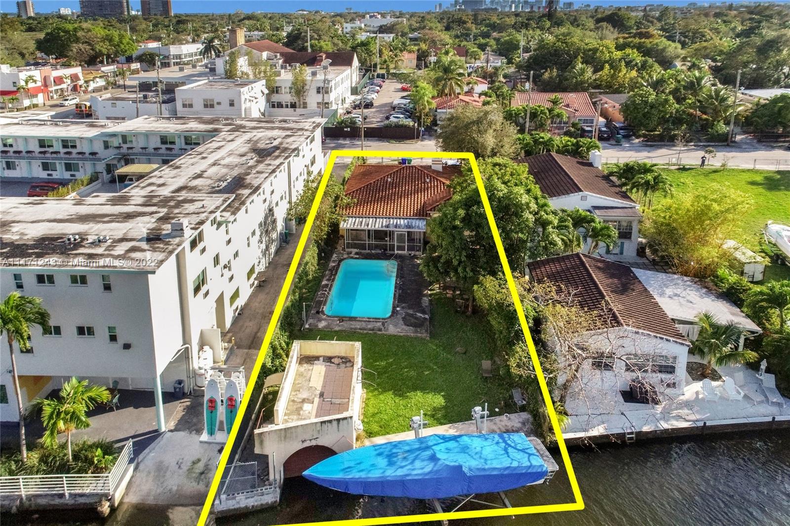 Whether you're on the hunt for a unique riverfront dwelling or an income-generating prospect in a highly desirable enclave in Miami, this must-see residence might be exactly what you're looking for! Known as the first property along the Little River, this iconic gem enjoys the privacy of a rear-end lot while offering an expansive deep water frontage. Grab the chance to reimagine your custom dream home or restore its original 4-bed, 1-bath layout that comes with a pool in the backyard.  Multiple features maximize the location perks, including a  60-ft dock equipped with amp power and a remote-controlled lift for the avid boating enthusiasts. There's also a  boathouse with its own gasoline station and independent breakers.  Short distance Design District, Art Basel, and Wynwood.