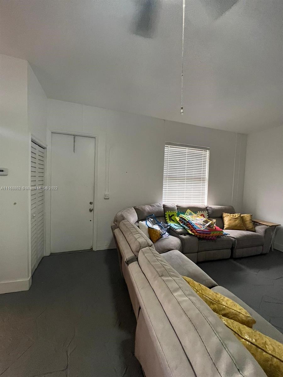 Listing Photo 22